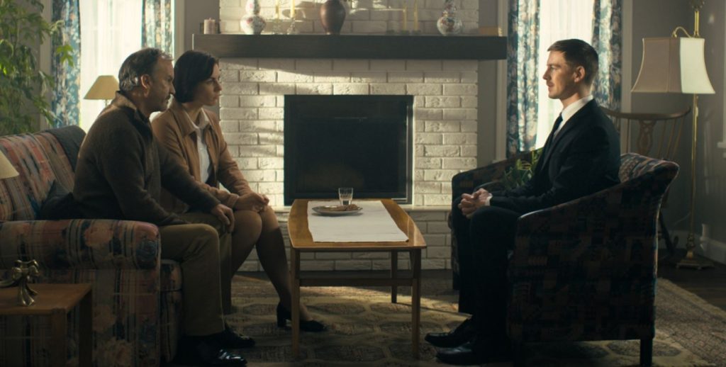 The Middle Man – Review [yasr_overall_rating postid=17760 size=